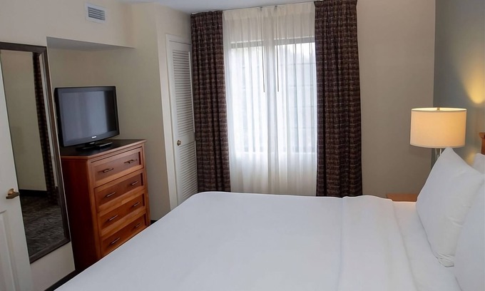 Vance Jackson Apartment | Your Home in San Antonio's Center! 2 Comfortable Suites w/Free Breakfast! Pool!
