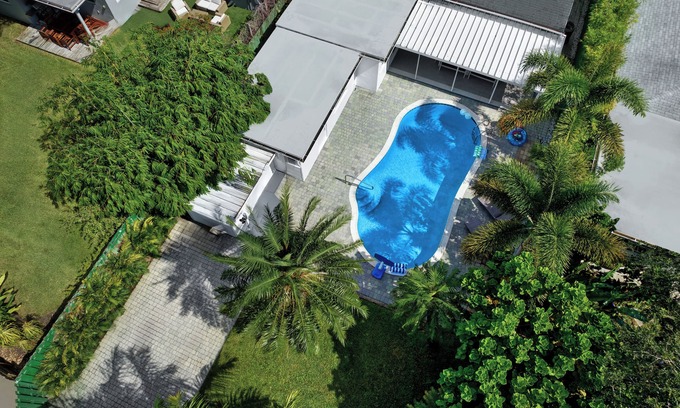 Royal Poinciana Villa | Your house with 4 bedroom 3 full bathrooms 6 min to the beach