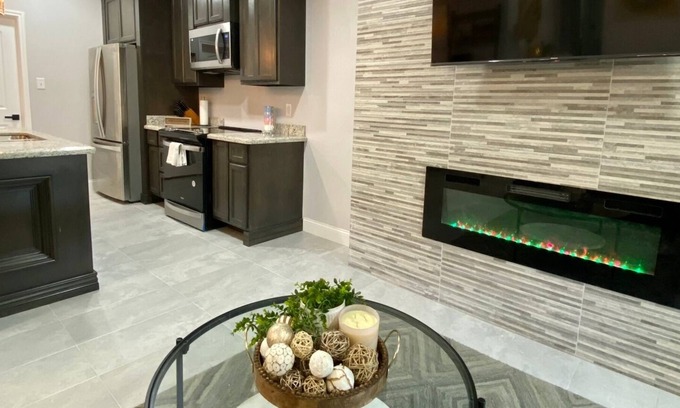 Eagle Pass House | Your lovely home away From home