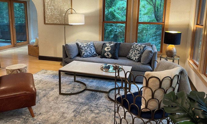 Historic Montford House | Your Modern Asheville Oasis- Walk Downtown