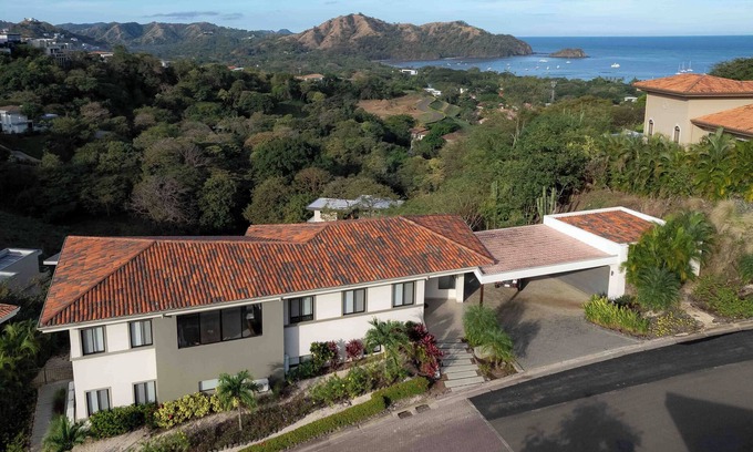 Coco Villa | Your Ocean-View Oasis Awaits at Villa Anona in Pacifico