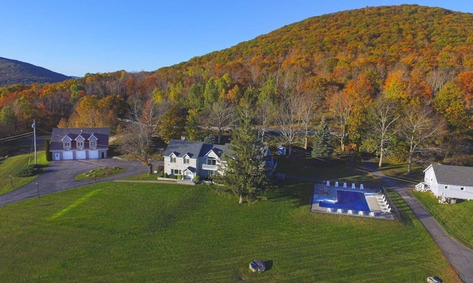 East Jewett House | *Your Own Estate*