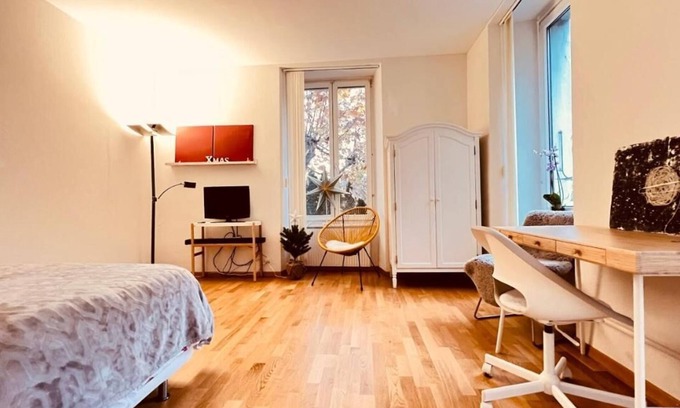 Biel Apartment | Your own private studio apartment with a beautiful garden