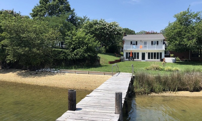 Valley Lee House | Your private beach retreat in historic St. Mary's