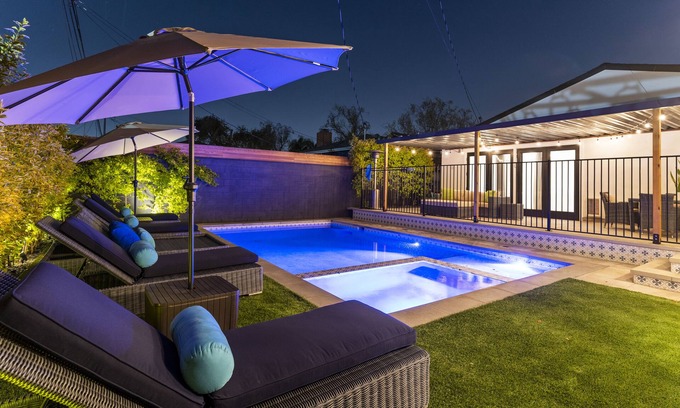 Bixby Knolls House | Your Private Resort in SoCal Awaits