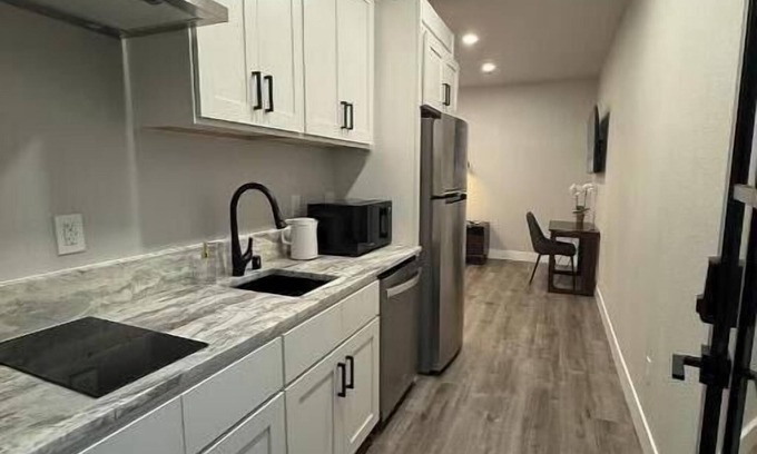 Roseville Apartment | Your Private Retreat in Upscale Roseville - Newly Built