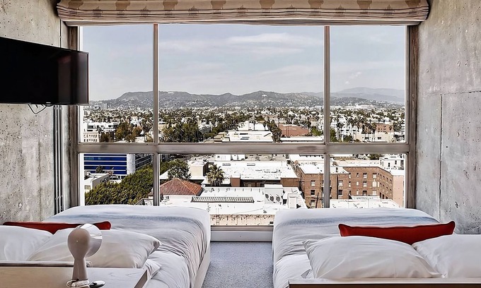 Wilshire Center Hotel | Your Relaxing Getaway Awaits! 2 City View Units, Pet-friendly, Outdoor Pool