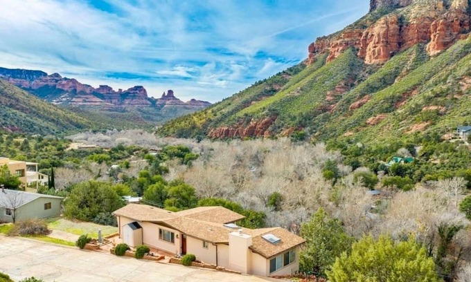 Sedona House | Your Sedona Red Rocks Escape at Oak Creek Canyon!