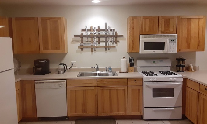 Oglesby Villa | Your Starved Rock Gateway Awaits!