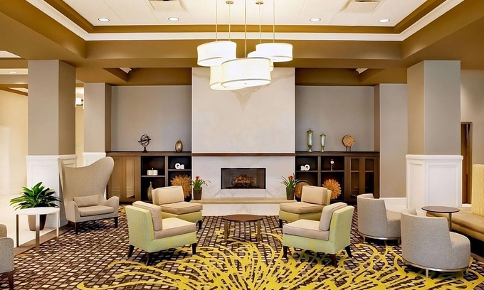 College Park House | Your Stylish City Escape! 2 Posh Units, Near CNN Center, Pet-Friendly