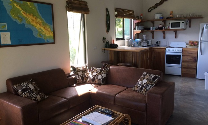 Pejibaye House | Your tropical getaway in the beautiful southern Pacific mountains of Costa Rica.