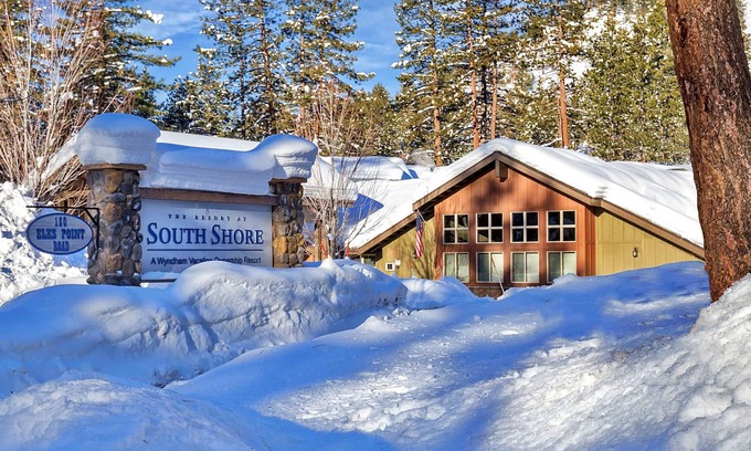 Round Hill Village Condo | Your Ultimate Condo Resort Get Away at Lake Tahoe