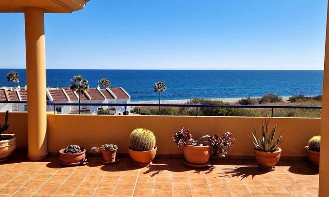 Manilva Apartment | Your vacation home with fantastic south-facing terrace and breathtaking sea view