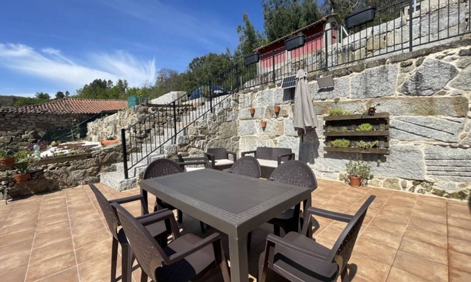 Lobeira House | YourHouse A Casa Da Corona, beautiful country house