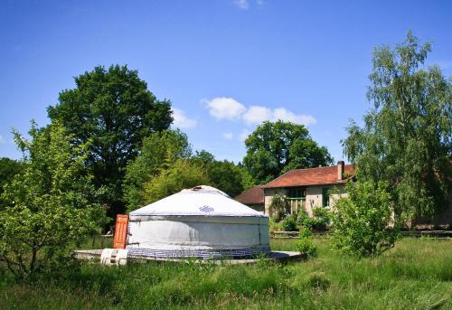 Peyrat-le-Chateau Other | Yourtes de Vassivière