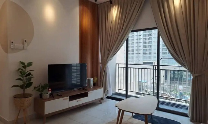 Nilai Apartment | Youth City Residence/2 Room/KLIA/Nilai/Pool