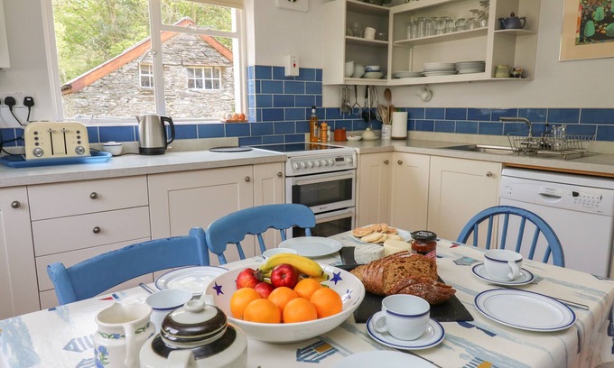 Llangranog Cottage | Yr Odyn