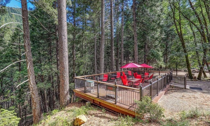 Sierra City Cabin | Yuba River Inn