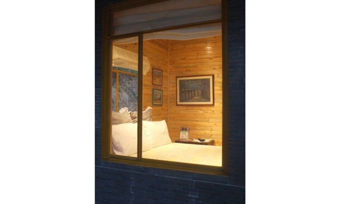 Aquitania Cabin | Yukatan Cabins, Van Gogh House, Lake Tota