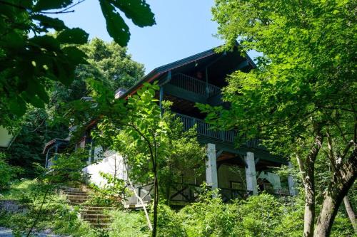 Imazu Apartment | Yuki-no Hana Sansou