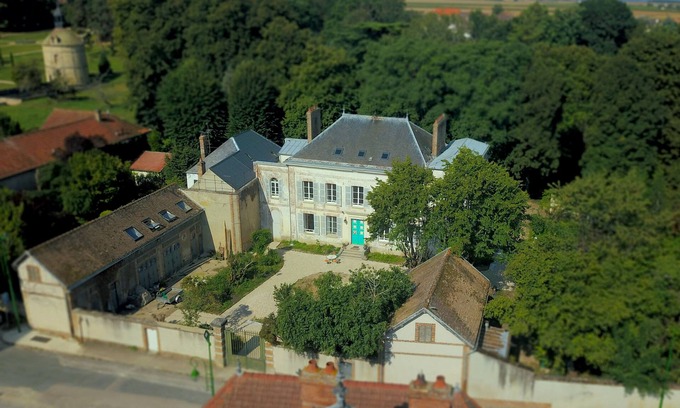 Villeblevin Bed & Breakfast | YXIE - Manoir des Arts - Suite Camus