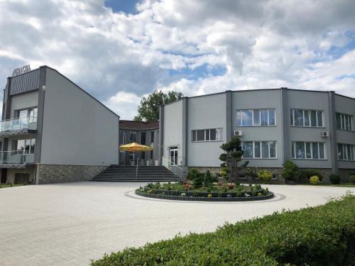 Modrzyca Bed & Breakfast | Złoty Łan