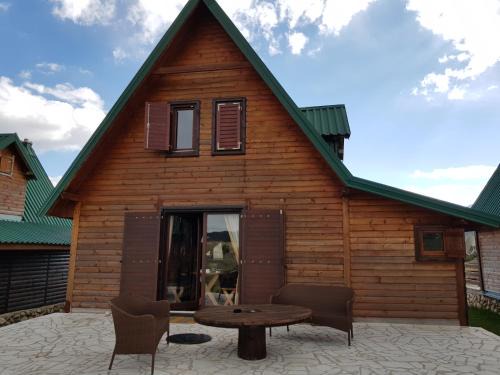 Zabljak Ski Chalet | Zabljak Panoramic View Lodge