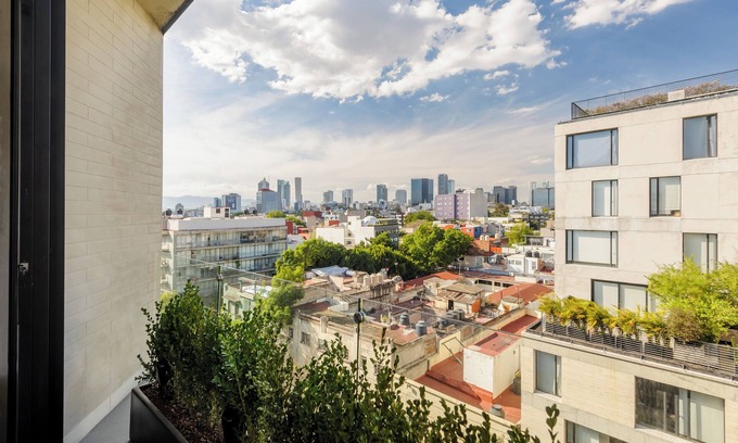 Roma Norte Apartment | Zacatecas 4 by Wynwood House