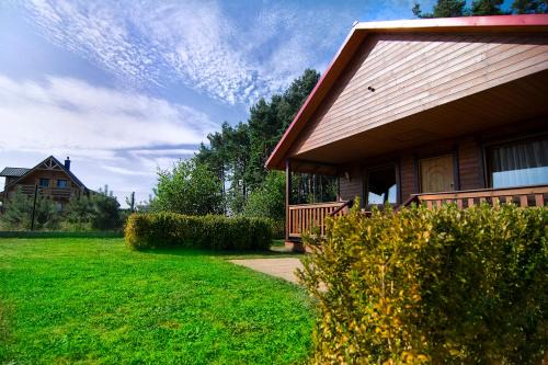 Karwienskie Bloto Drugie Cabin | Zacisze pod Laskiem