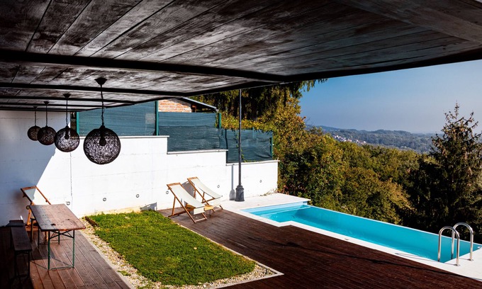 Zagreb Villa | Zagreb House Medveščina with Pool