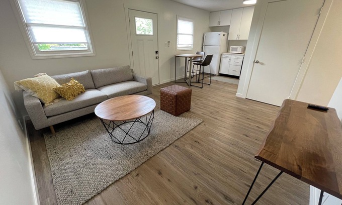 Zanesville Apartment | Zanesville 2-Bedroom Central to Many Hospitals