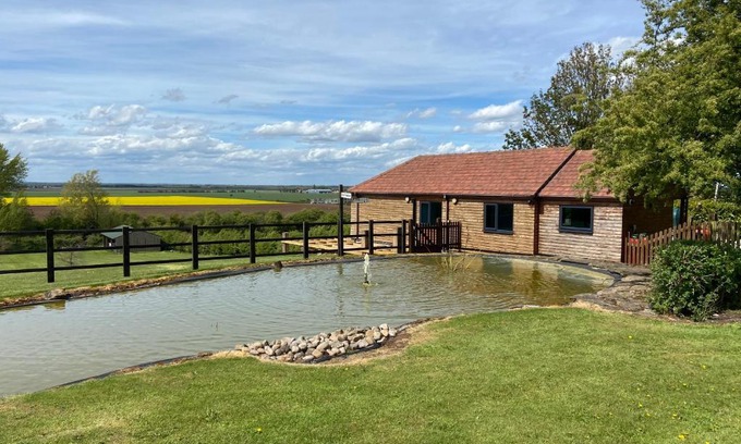 North Wheatley Apartment | Zara’s retreat