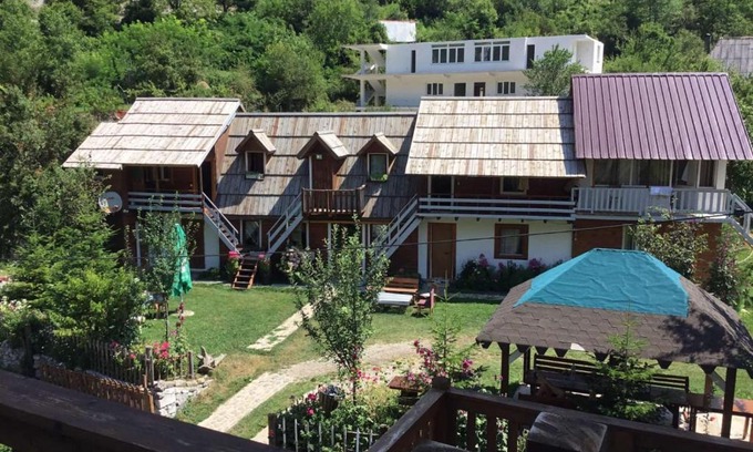 Theth House | Zariklis