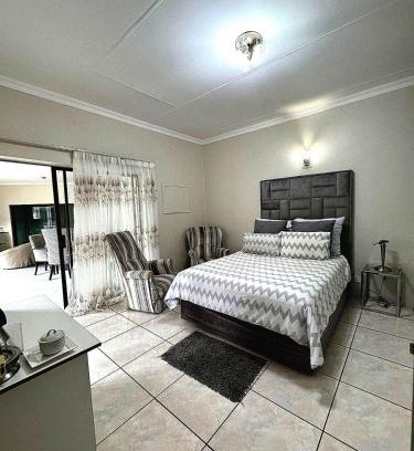 Vereeniging House | Zee guesthouse