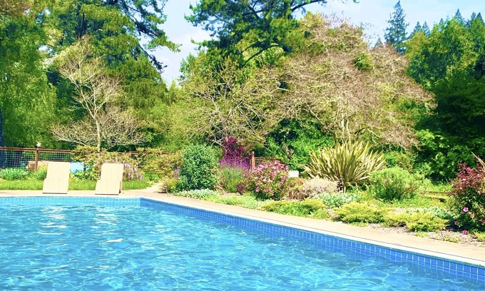 Freestone House | Zegarra Estate