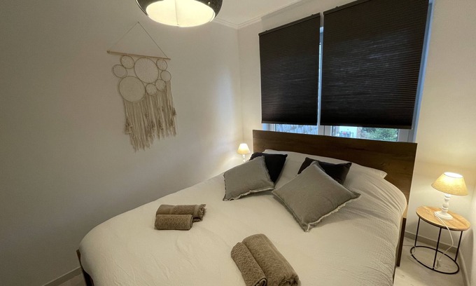 Jambes Apartment | Zen apartment with wellness center