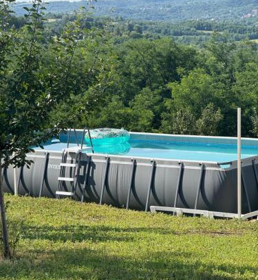 Mladenovac Villa | Zen Cherry House- Vikendica na dan sa bazenom1,5ha izmedju Avale i Kosmaja