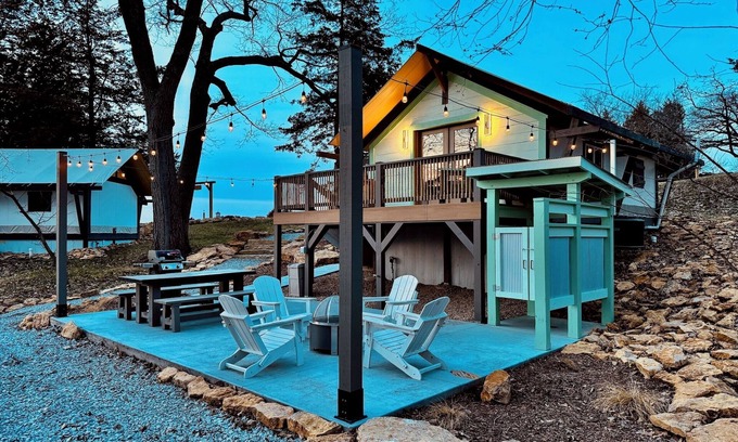 Ashland RV Rental | Zen Den - Canvas Tent | 1 Bed, 1 Bath