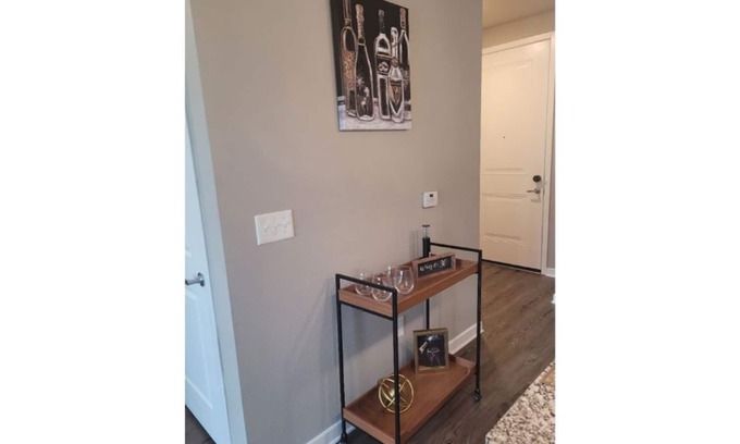 St. Johns Apartment | Zen Den!