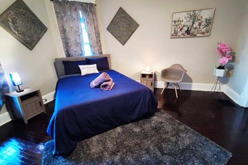 Near Eastside Apartment | Zen Haven 1- Downtown Retreat with Queen Bed