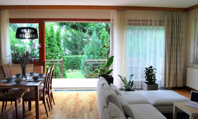 Kutvolgy Apartment | Zen Healing House - Luxury apartment on the hillside