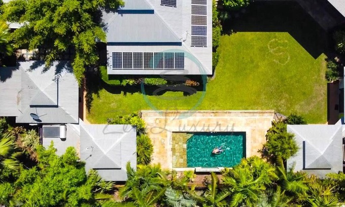 Nightcliff House | Zenhouse: 6-BR Balinese Tropical Oasis in Nightcliff Central
