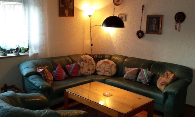Altenstadt an der Waldnaab Apartment | Zentral gelegene Ferienwohnung mit Terrasse/Balkon und Grillplatz