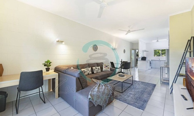Stuart Park Apartment | ZenWestralia: Cityscape ~ Balcony ~ Outdoor Dining