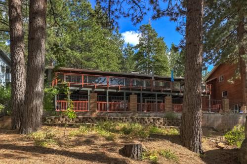 Skyland House | Zephyr Cove Zen - Hot Tub & Summer Pool