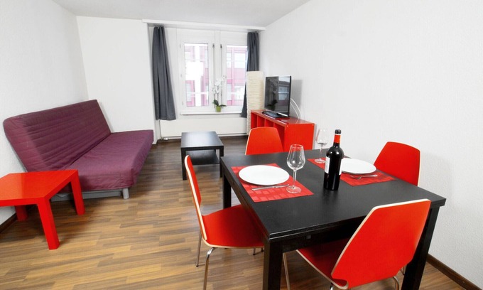 Oerlikon Apartment | ZH Blueberry ll - Oerlikon HITrental Apartment