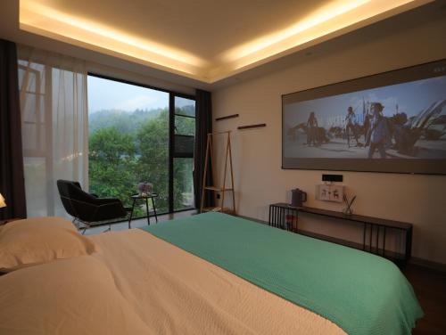 Wulingyuan Apartment | Zhangjiajie Southgate Flower Garden Lodge at the Park Entrance