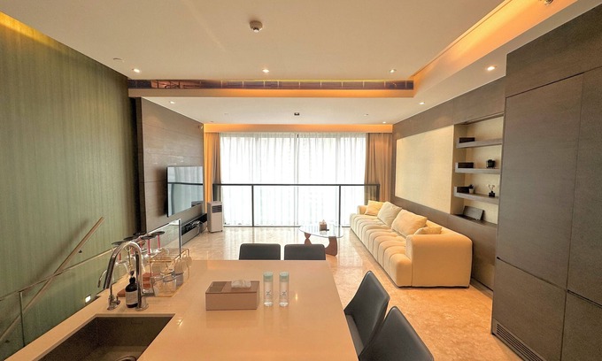Zhabei Apartment | ZHome-Deplex luxury apartment- Near the Bund