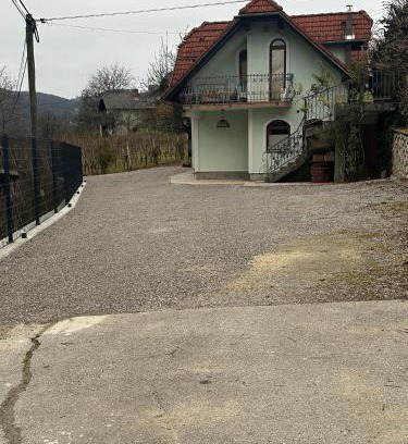 Srednje Grcevje Apartment | ZIDANICA MEDLE