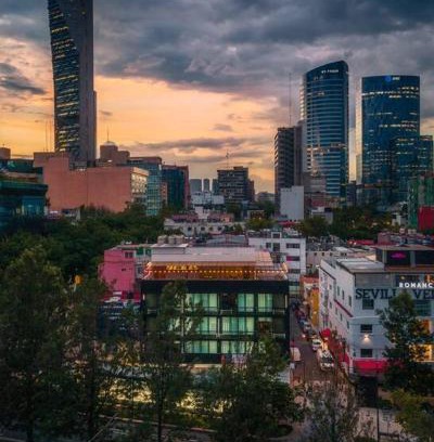 Reforma House | Zielo 1Bdrm 1bath fits 6 AC Rooftop views